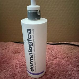 Used once Dermologica Ultra Calming cleanser. Full size purchased at day spa